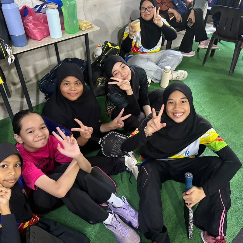 fNur Qhaireen Najlaa Binti Faizal